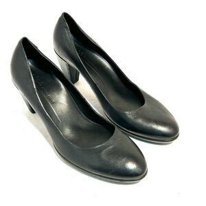 Ecco Womens Shape 55 Pump Size EU 40 US 9 Black Leather Plateau Block Heel Shoe